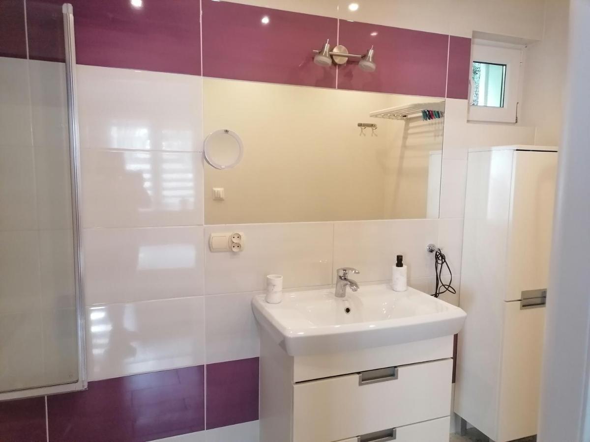 Apartament Kot I Pies Miedzyzdroje Esterno foto